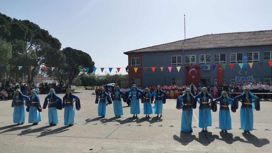 23 Nisan Ulusal Egemenlik ve Çocuk Bayramı ile TBMM'nin 105. açılış yıl dönümünü coşkuyla kutladık